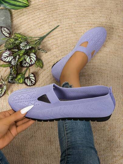 أحذية فلات مريحة وخفيفة للنساء ذات لون أحادي وأصبع مستدير، أنيقة وملائمة للاستخدام اليومي والإجازات، بتصميم كلاسيكي وأصبع مستدير سهلة الارتداء