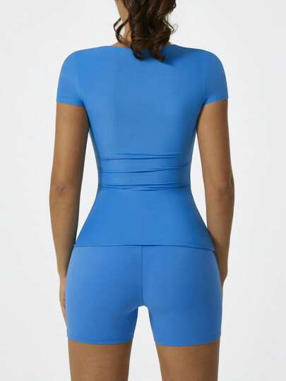 NcmRyu طقم نسائي قطعة واحدة ملائم وممطط من السروال القصير والقميص قصير الأكمام للتمرين،دعك قوي وناعم،ملابس رياضية لياقة بدنية مناسبة لليوغا والمشي السريع والهايكنج والاستخدام اليومي