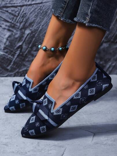 صدور جديد أحذية نسائية مسطحة سهلة الارتداء بشكل ذو بوق عصري، مريحة وقابلة للتنفس، حجم 36-43 (الحجم كبير، يُنصح بطلب مقاس واحد أصغر)