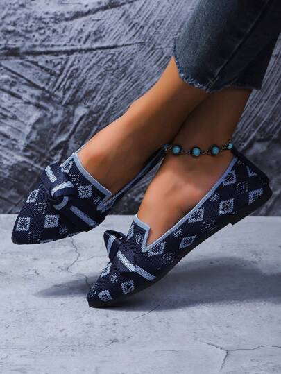 صدور جديد أحذية نسائية مسطحة سهلة الارتداء بشكل ذو بوق عصري، مريحة وقابلة للتنفس، حجم 36-43 (الحجم كبير، يُنصح بطلب مقاس واحد أصغر)