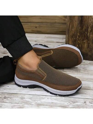 أحذية رياضية كاجوال للرجال سهلة الارتداء بلون أحادي، جديدة مريحة وخفيفة الوزن، لوافر مناسبة تماماً للارتداء اليومي