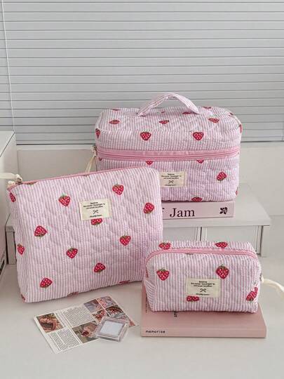 حقيبة مستحضرات التجميل مبطنة بقماش ناعم ذو تصميم مخطط بالفراولة، بطراز كوري عذب، حقيبة تخزين متعددة الاستخدامات للمستحضرات التجميلية والأدوات الصحية وللتنقلات والمنزل والسفر للنساء