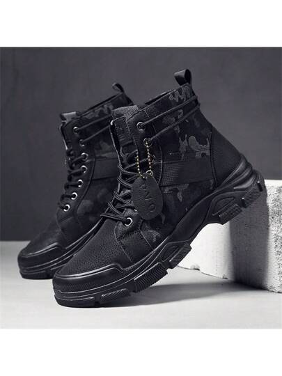 بوت رجالية أنيقة عصرية ذات نعل طري, بوت برقبة عالية "تناسب الجميع", بوت صحراوية سوداء باطبعات عشوائية