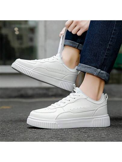 حذاء رياضي رجالي كاجوال بسيط برباط من القماش، بتصميم عصري بسيط مع جزء علوي من الجلد الكلاسيكي، حذاء مريح للمشي