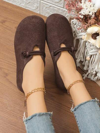 أحذية سليب أون مزودة بإبزيم للأمهات 2025 الجديدة للربيع/الخريف، أحذية مسطحة مريحة، سهلة الارتداء، ذات كعب مريح وغير منزلق