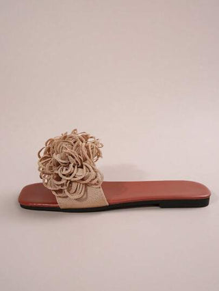 شبشب سيدات أنيق فرنسي ناعم ذو باطن مسطح، شرائح مفتوحة للأصابع بزخرفة زهرية، مناسب للمواعيد والاستخدام اليومي والخارجي والمنزل والكاجوال والشاطئ والصيف