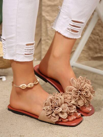 شبشب سيدات أنيق فرنسي ناعم ذو باطن مسطح، شرائح مفتوحة للأصابع بزخرفة زهرية، مناسب للمواعيد والاستخدام اليومي والخارجي والمنزل والكاجوال والشاطئ والصيف