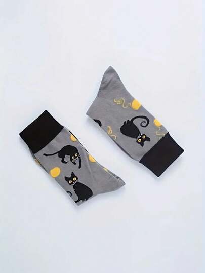 زوج جوارب مطبوعة برسم قطة سوداء بزي الشرطي - رمادي مرح بتفاصيل برتقالية، جوارب كاجوال ناعمة ومريحة، بتصميم نمط القطط
