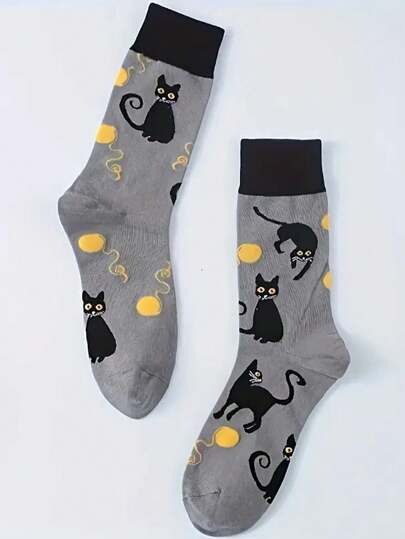 زوج جوارب مطبوعة برسم قطة سوداء بزي الشرطي - رمادي مرح بتفاصيل برتقالية، جوارب كاجوال ناعمة ومريحة، بتصميم نمط القطط