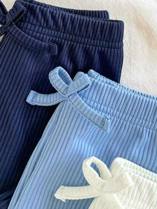 SHEIN Vintaside Kids مجموعة من 3 قطع من بنطلونات الأطفال الرضع الناعمة المحزمة، مريحة ودافئة ، خفيفة الوزن، قابلة للتنفس وملائمة للارتداء اليومي الكاجوال