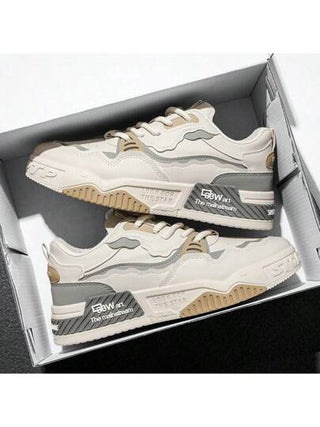 زوج من أحذية رياضية خفيفة وسكيت خارجية للرجال مصنوعة من جلد PU مقاوم للماء بطبعة حرفية، موديل كاجوال