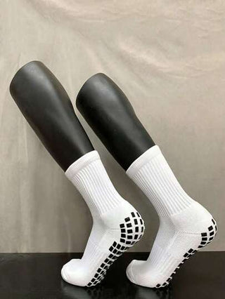 12 زوج من جوارب رياضية مختلطة الألوان للرجال ، تعزز الإمساك - قماش ماص للرطوبة ، مناسبة للكرة القدم والكرة السلة والجري