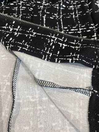 Lady جاكيت سحاب ذات طبعة مربعات كلاسيكية سوداء وبيضاء بياقة، مع تهدب للنساء، جاكيت سحاب للنساء، ملابس عصرية, ملابس معلمة, ملابس خريف