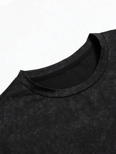 Manfinity Sport Corelite قميص رياضي كاجوال للرجال مغسول بطبعة ألوان متباينة