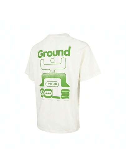 Nike قميص تي شيرت قصير الأكمام بطبعة هندسية لرجال نايك ذو ياقة مستديرة محبوكة