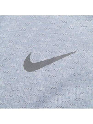 Nike ملابس علوية T بأكمام قصيرة AS M NK DFADV STRIDE ، ياقة طاقم مُقاس الصدر، رمز المنتج THV5204-057