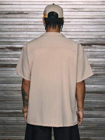 AXEPEAK قميص رجالي بأكمام قصيرة فضفاض، قميص بأزرار بحروف عتيقة، قميص العودة إلى المدرسة، للإجازات والأصدقاء