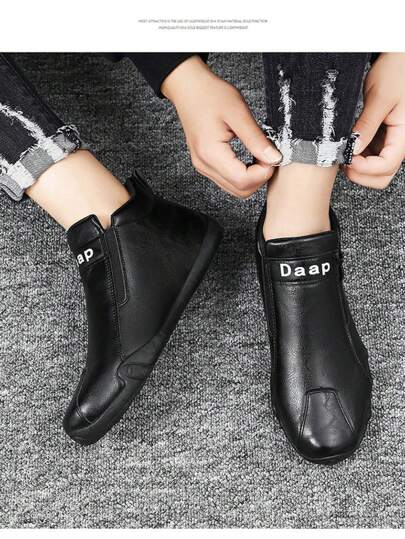 بوت رياضية كاجوال من الجلد للرجال ذات تصميم سحاب جانبي أنيق ومريح ، بوت رياضية عصرية وسامية من علامة تجارية داب بوت رياضية رسمية من الجلد للرجال ، بوت خفيفة الوزن خمس أصابع عملية وأنيقة