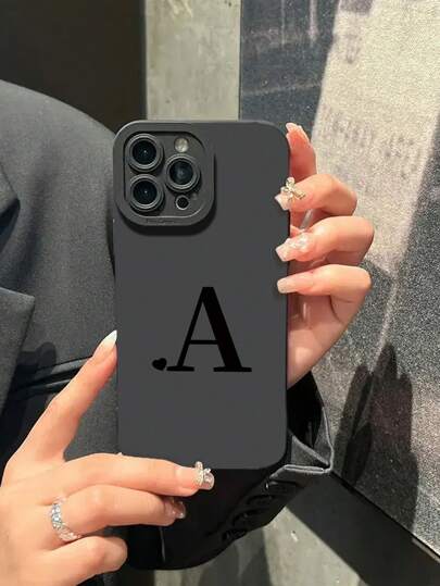 1 حالة واقية ذات تصميم بحرف A، مطفأة وناعمة من مادة TPU المطاطية، مقاومة للغبار والماء، متوافقة مع أجهزة أبل 11/12/13/14/15/16 و16 برو ماكس و16E، توفر حماية مريحة