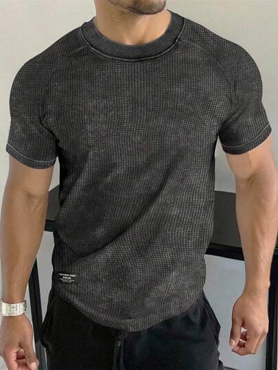 Manfinity LEGND قميص كاجوال مرتجل للرجال بنسيج مبطن مموج لصيف