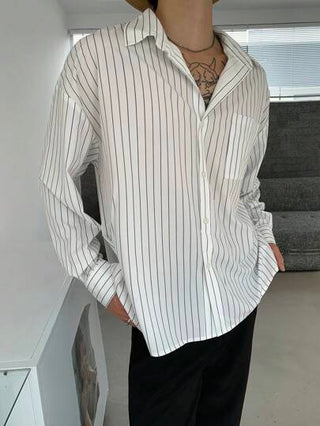 Manfinity Dauomo قميص رجالي كاجوال بأكمام طويلة وجيب وخطوط فضفاض