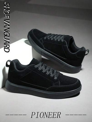 أحذية رياضية كاجوال بسيطة ذات لون أحادي للرجال، بنمط ربط أمامي منخفض، أحذية مريحة للارتداء اليومي والخارجي، أنيقة وعملية للاستخدام اليومي