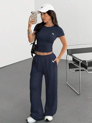 EZwear طقم بلوزة تي شيرت أكمام قصيرة وبنطلون كاجوال قطعتين للنساء، طقم بنطلون صيفي قطعتين