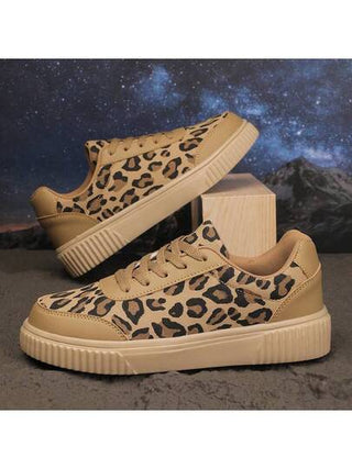 أحذية رياضية بنمط نمر أنيق مع رباط للنساء، ذات كعب سميك