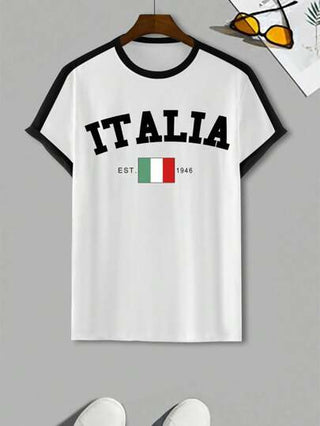 Manfinity Homme تي شيرت رجالي بياقة دائرية وأكمام قصيرة بطباعة حرف وعلم وطني