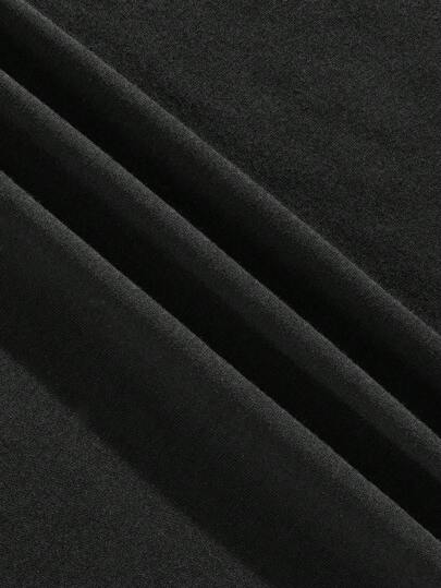 Manfinity Joysei قميص تي شيرت كاجوال بياقة طاقم وأكمام قصيرة للرجال، بطبعة حرف كاليفورنيا بألوان متباينة، مناسب للمناسبات الكاجوال والتجمعات والهدايا المثالية للأزواج والعائلات