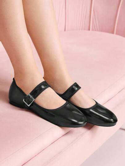 CUCCOO DOLLMOD أحذية ماري جين مسطحة ذات أصابع مستديرة من الشبكة السوداء للنساء في مناسبات هالوين وعيد الميلاد