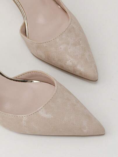 أحذية كعب عالي أنيقة للنساء موديل خريف/شتاء 2025 ذات تصميم أنيق بأصبع قدم مدبب وجوانب مفرغة وكعب رفيع