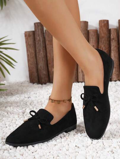 حذاء لوفر أسود للنساء، موديل جديد خريف/شتاء 2025، أحذية مسطحة سهلة الارتداء، موكاسين بطراز بريطاني كلاسيكي مريح