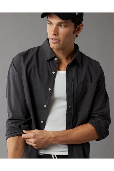 قميص AE Everyday Poplin Button-Up American Eagle
