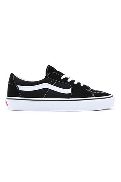 حذاء رياضي وأحذية رياضية سوداء للنساء من Ua Sk8-low VANS
