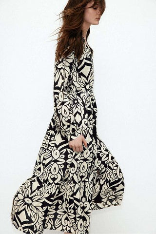 فستان ماكسي متعدد الطبقات