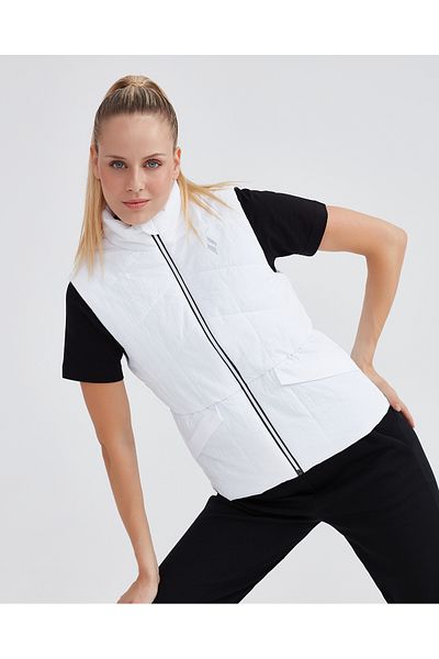 ملابس خارجية صاخبة للنساء كريم عجلة S 232039 -100 Skechers