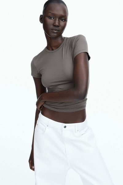 تي شيرت من الألياف الدقيقة ملائم