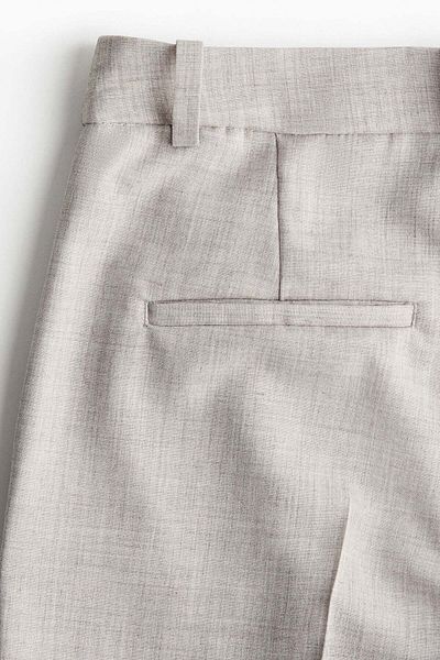 بنطلون مصمم خصيصًا