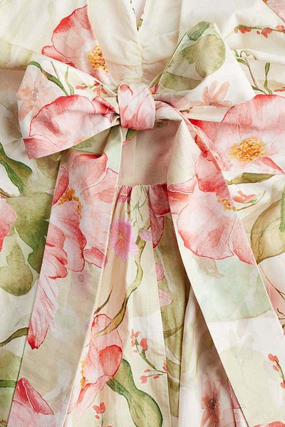 فستان منتفخ برباط خلفي