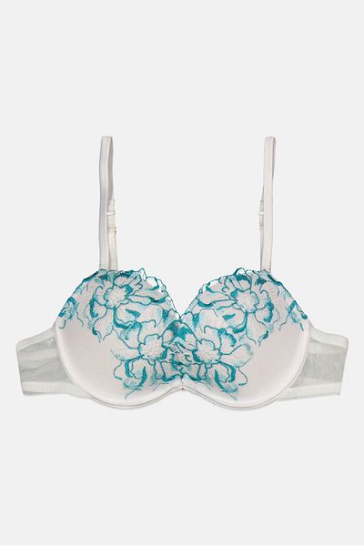 حمالة صدر نسائية مبطنة ومطرزة، باللون الأبيض