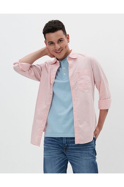 قميص AE مطبوع بقصة ضيقة U-0153-2361-169 American Eagle