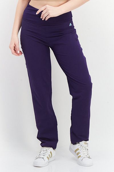 بنطال تدريبي نسائي بقصّة عادية، أرجواني