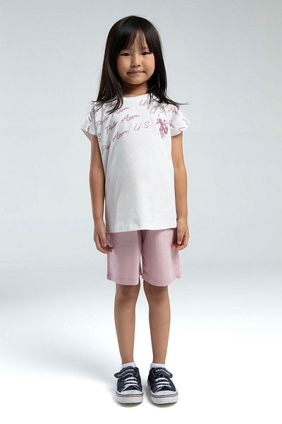 قاعدة. بولو أسن. بدلة برمودا وردية للبنات