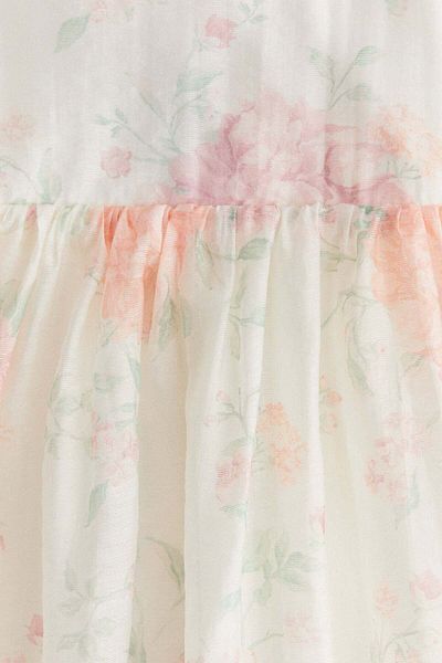 فستان بحمالات مكشكشة