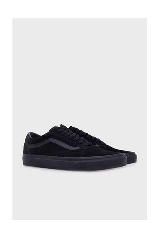 حذاء رياضي UA OLD SKOOL أسود للجنسين 100342533 VANS