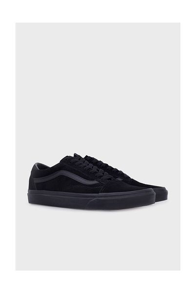 حذاء رياضي UA OLD SKOOL أسود للجنسين 100342533 VANS