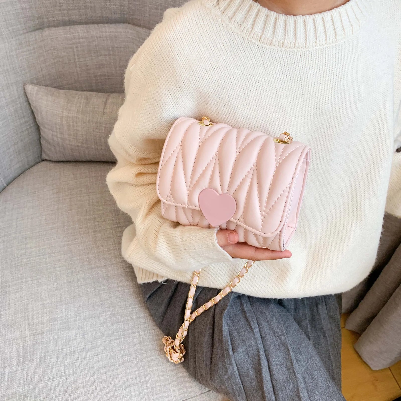 شنطة نسائية كلاسيك للنساء - 2023 Heart Kids Bags