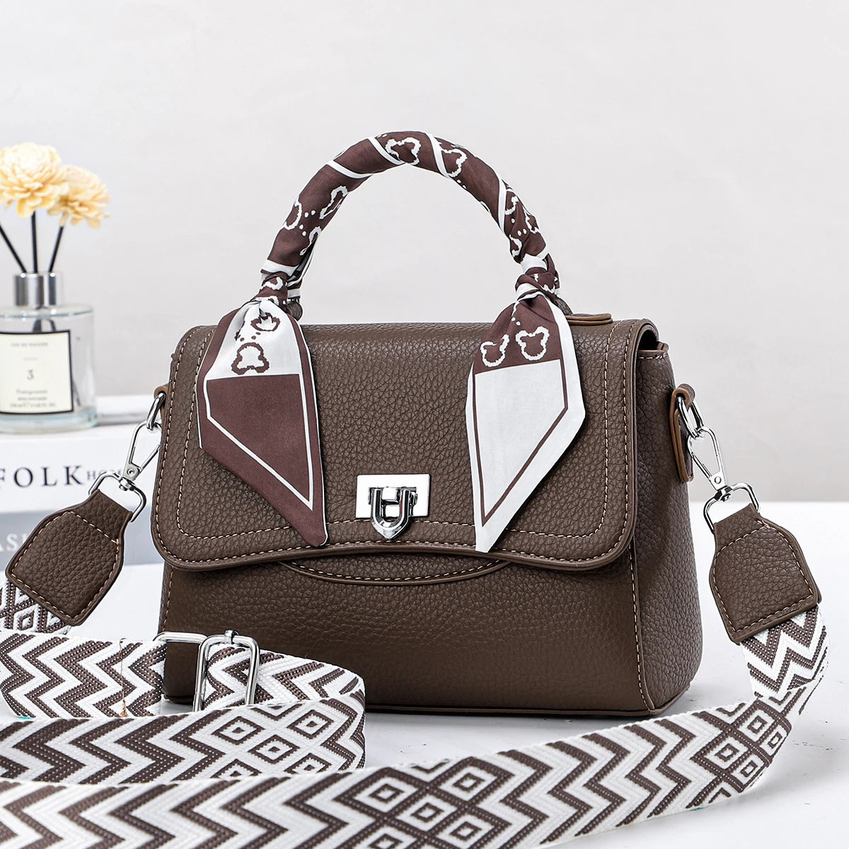 شنطة صغيرة كاجوال للنساء - 2023 New Design Bolsas Lady Style Luxury