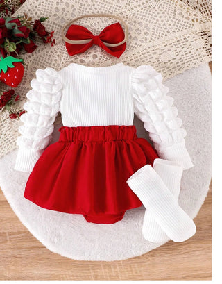موضة 2025 little بنات clothing طقم أكمام طويلة strawberry patch crawling توب bow جيب socks baby clothes
